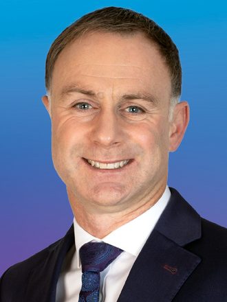 Portrait of Hon Simon Watts