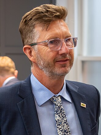 Portrait of Simon Court
