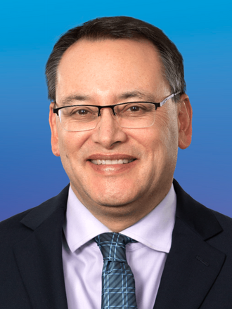 Portrait of Hon Dr Shane Reti